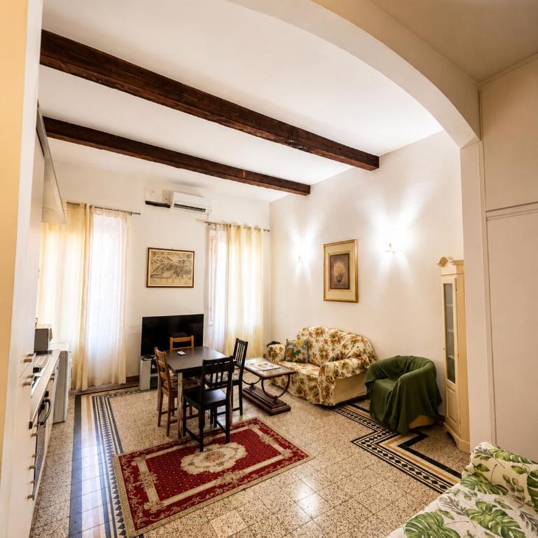 Charming Flat with Duomo View - One-Bedroom Apartment - 2