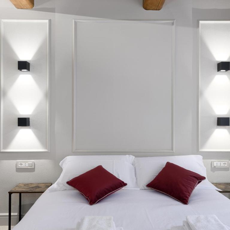 Affittacamere Maison 7 - Double Room with Private Bathroom - 2