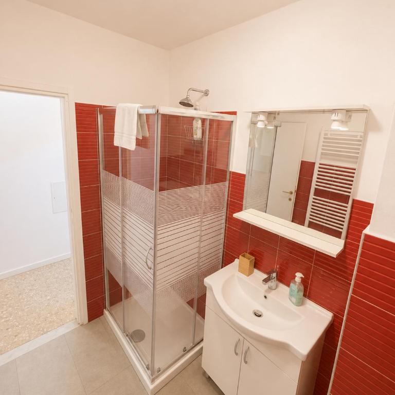 Centro Storico - Two-Bedroom Apartment - 9