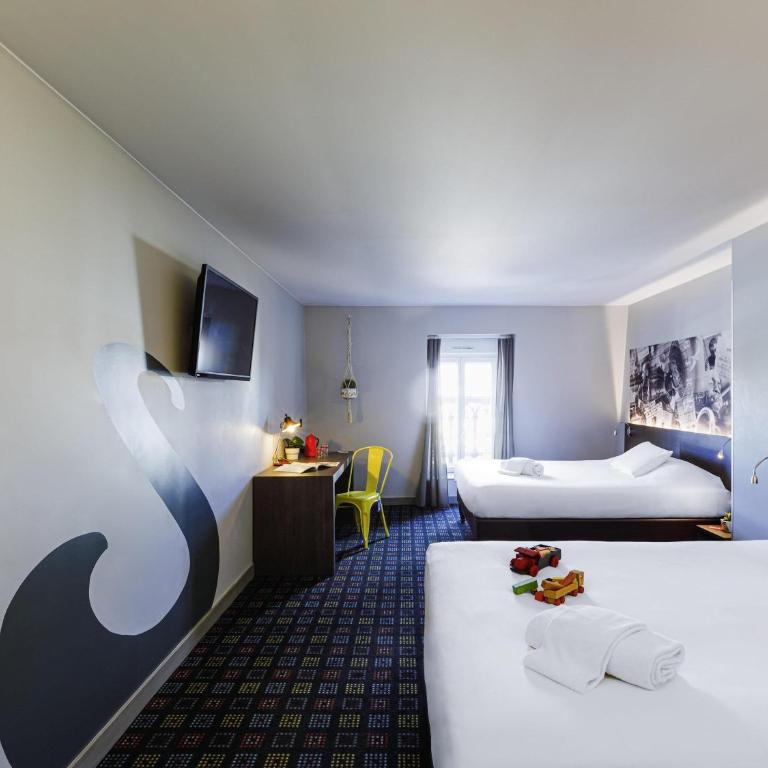 Greet Hotel Lyon Confluence - Chambre Familiale « Pop » pour 4 personnes - 1