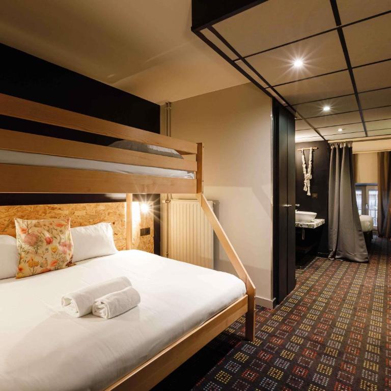 Greet Hotel Lyon Confluence - Chambre Familiale « Pop » pour 5 personnes - 6