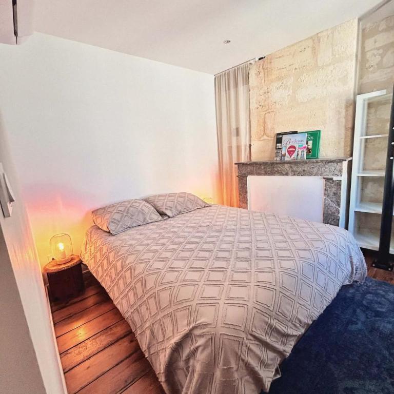 Rent Bordeaux - Apartment - Split Level - 11