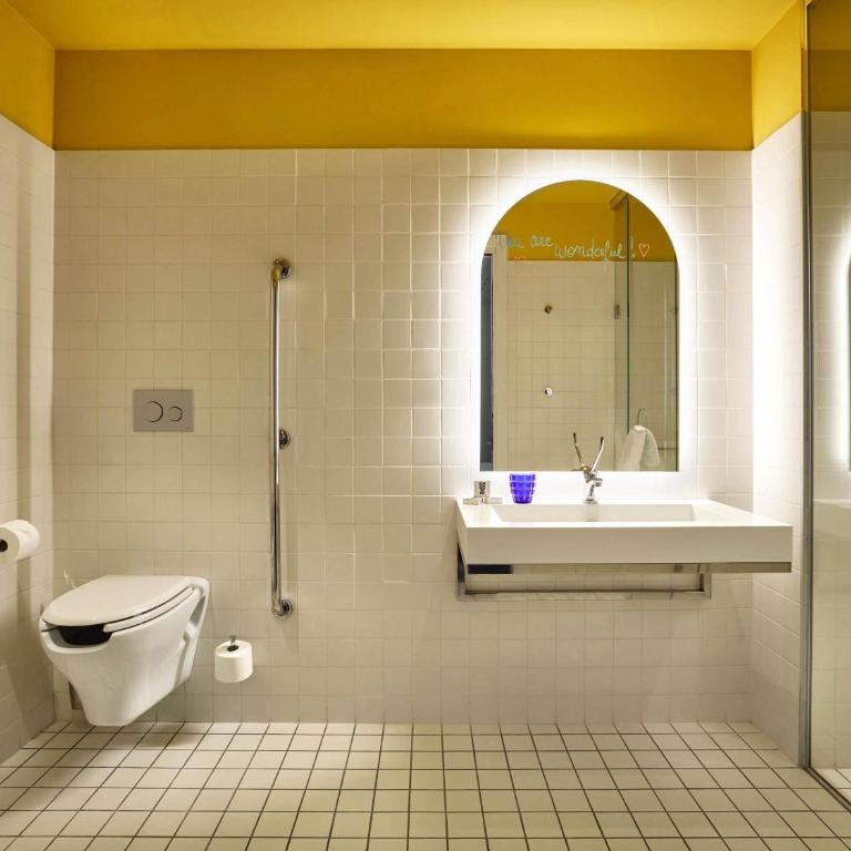 Mama Shelter Roma - Medium Mama Double Room - Disability Access - 5