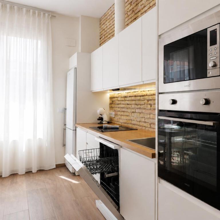 Life in the Center of Valencia - Apartment mit 2 Schlafzimmern - 3