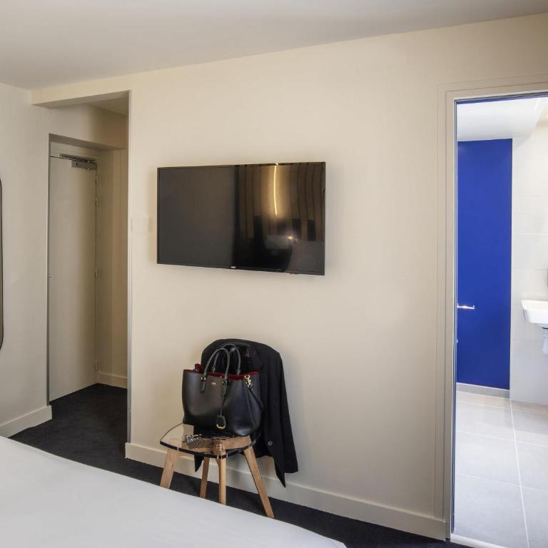 ibis Styles Paris Opera Lafayette - Chambre Standard avec Grand Lit - 5