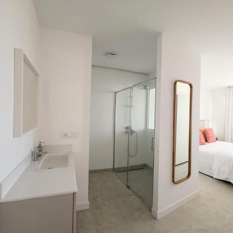 La Raiz Ocean Views, Volcanic Landscape and Terrace - One-Bedroom Apartment - 14