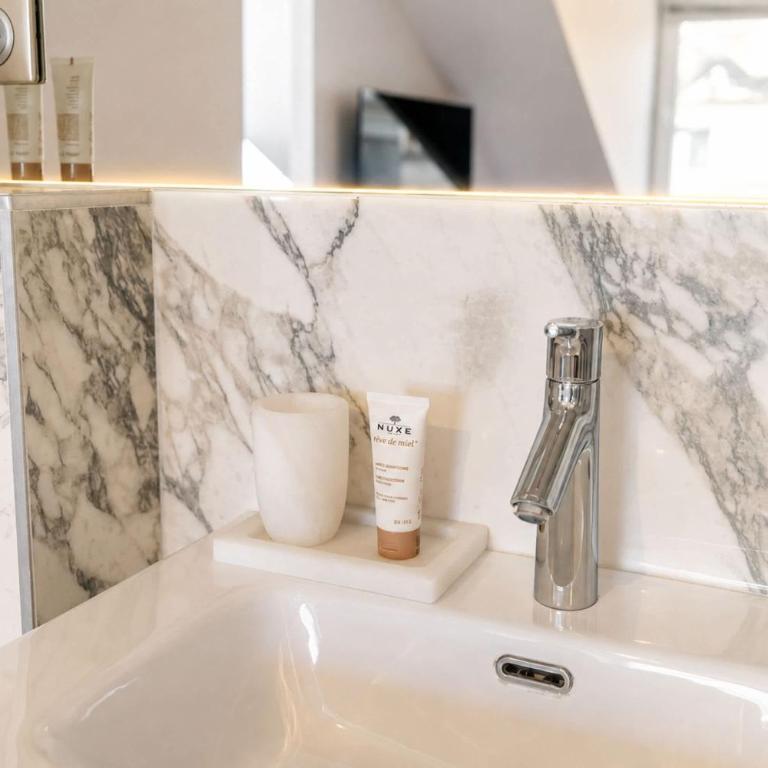 Sumptuous property near Hotel de Ville & Marais - Apartment - 15