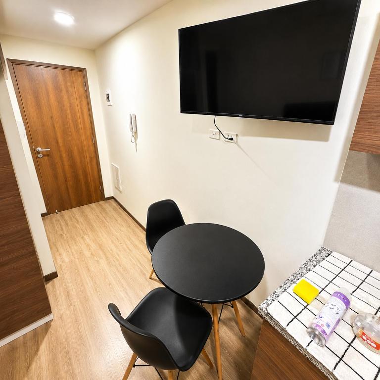 UrbanNest Bolivia 6-31 SAMAY - One-Bedroom Apartment - 2