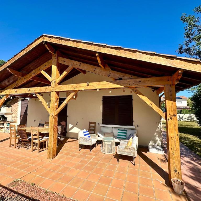 Villa Amandiers - Three-Bedroom Villa - 28