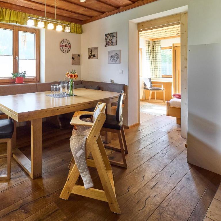 Haus Eberl - Apartments - Four-Bedroom Apartment - 28