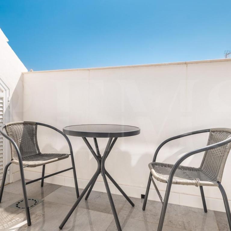 Chic Gem Rooftop terrace with BBQ REMS - Apartment mit 2 Schlafzimmern - 20