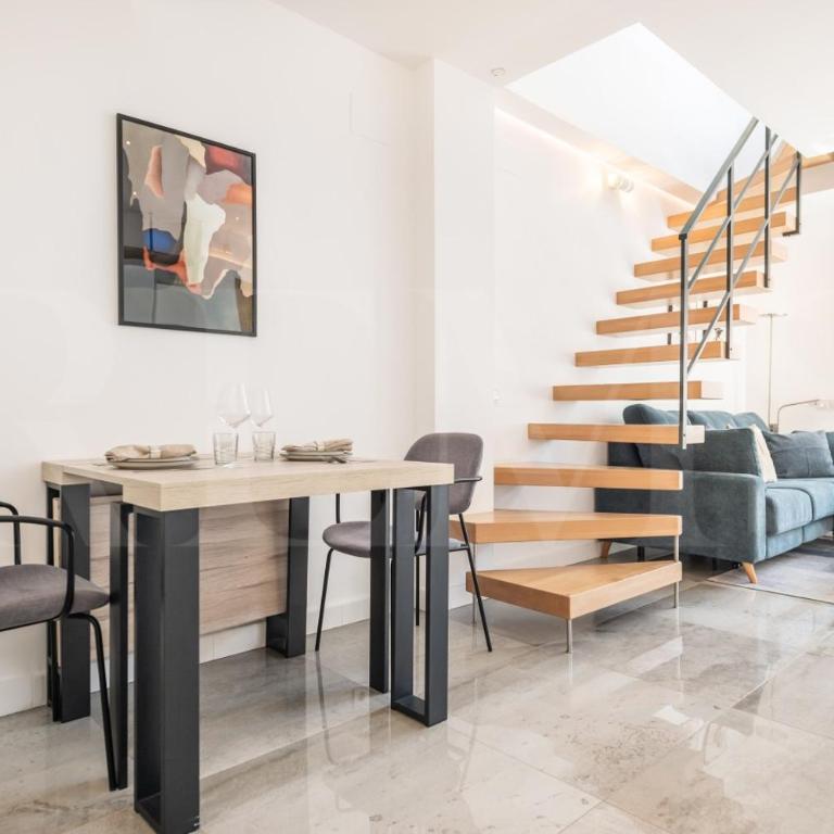 Chic Gem Rooftop terrace with BBQ REMS - Apartment mit 2 Schlafzimmern - 16