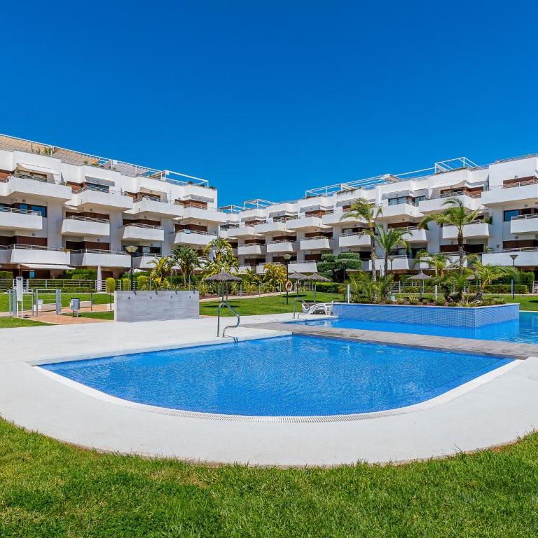 Terrazas de Campoamor - Apartamento con terraza - 17