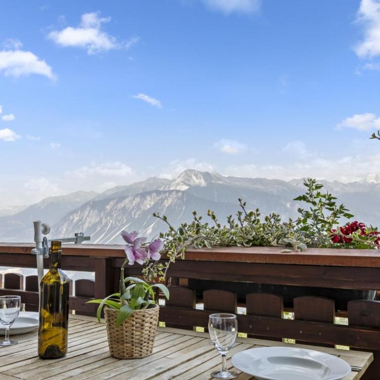 Charmant studio avec superbe vue et balcon - Studio - 14