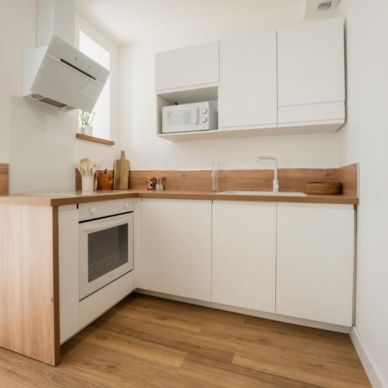 Le Nid Doré - 6 pers - terrasse - Centre-ville - Apartment mit 2 Schlafzimmern und Terrasse - 3