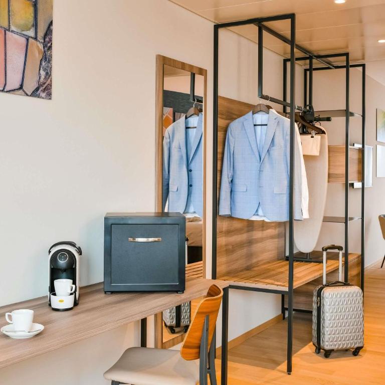 Mercure Geneva Airport - Suite Supérieure avec Lit Double et Lit d'Appoint - 5