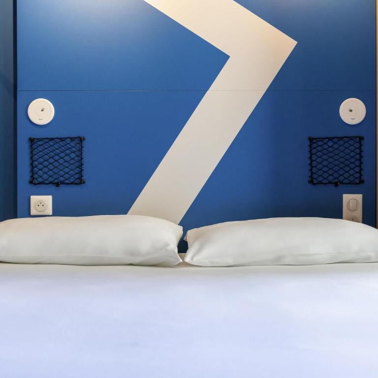 ibis Budget La Rochelle Centre gare - Chambre Familiale - 1