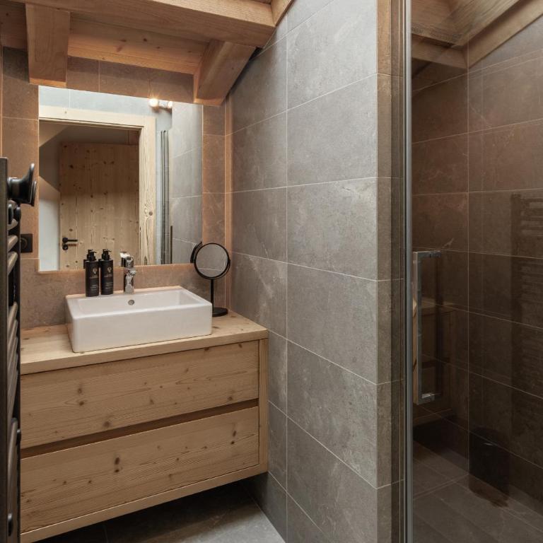 Chalet Le Chant des Etoiles - Famille, ski in out - Chalet - 21