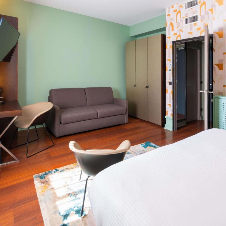 Le Splendid Hotel Lac D'Annecy - Handwritten Collection - Chambre Familiale Supérieure avec 1 Lit Double et 1 Canapé-Lit Double - 4