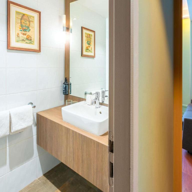 Le Splendid Hotel Lac D'Annecy - Handwritten Collection - Chambre Familiale Supérieure avec 1 Lit Double et 1 Canapé-Lit Double - 9
