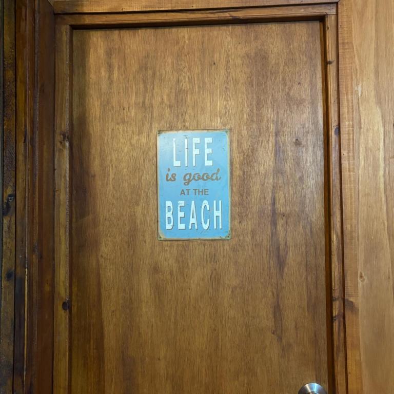 Hermosa casa a metros del mar en Punta rubia - Casa de 2 dormitorios - 14