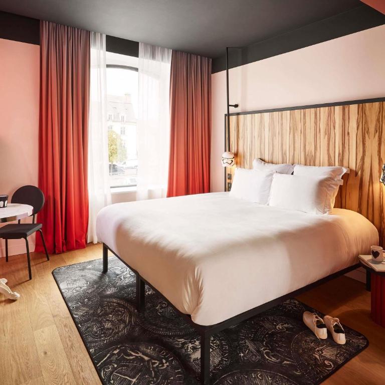 Mama Shelter Rennes - Chambre Double Moyenne Mama - 1