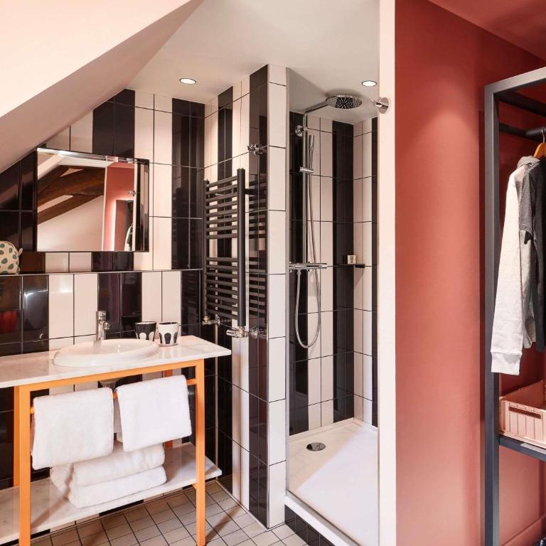 Mama Shelter Rennes - Chambre Double Moyenne Mama - 3