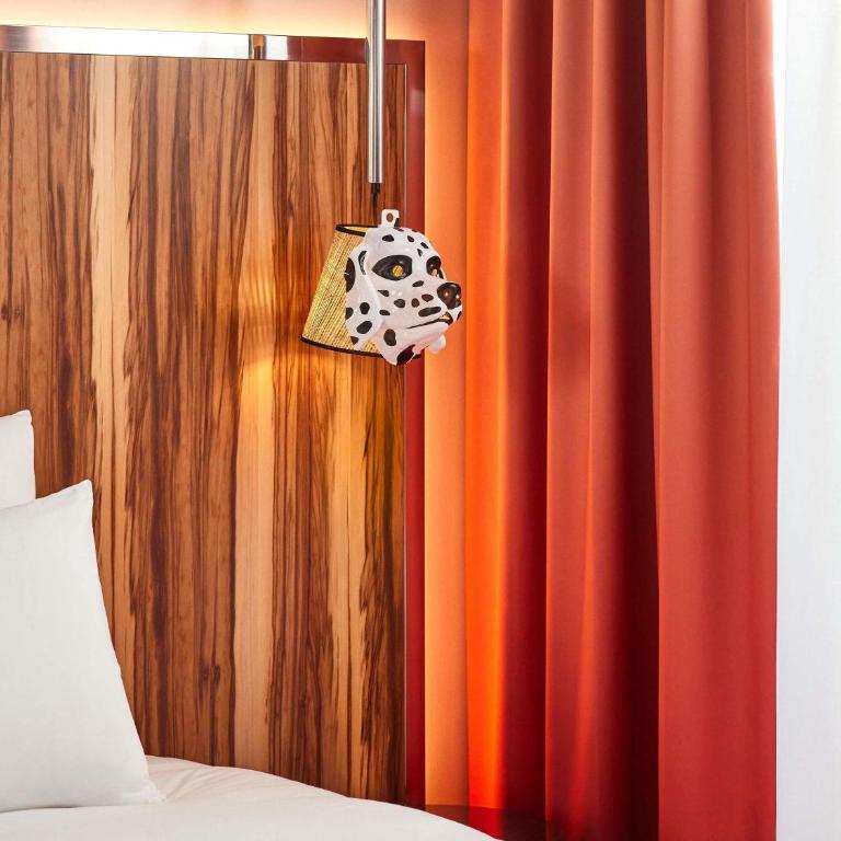 Mama Shelter Rennes - Chambre Lits Jumeaux Moyenne Mama - 8