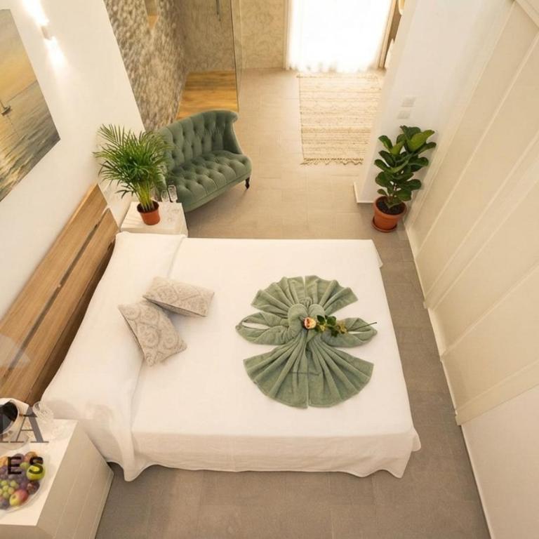 White House - Clasto - One-Bedroom Apartment - 8