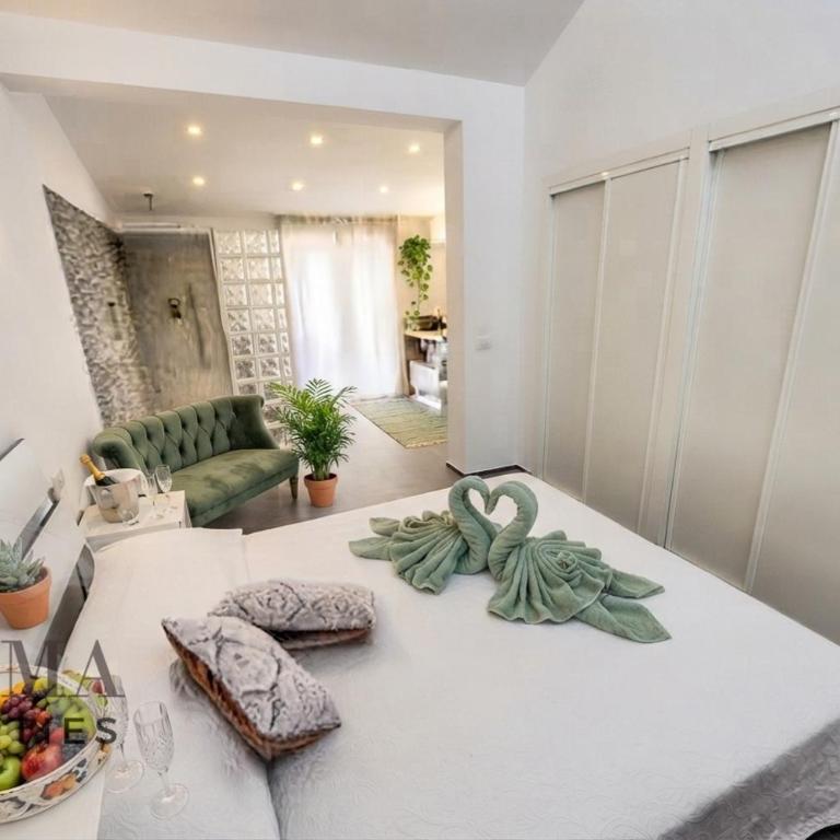 White House - Clasto - One-Bedroom Apartment - 7