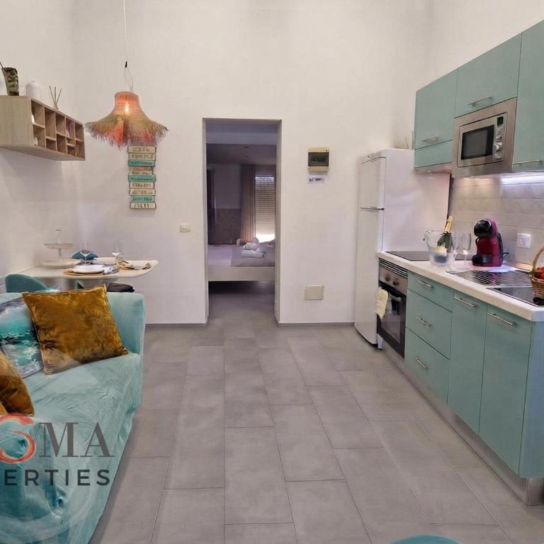 White House - Clasto - One-Bedroom Apartment - 10