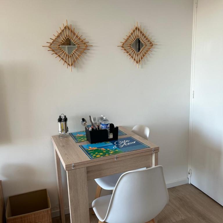 Magnifique appartement front de mer plein centre - Studio - 10