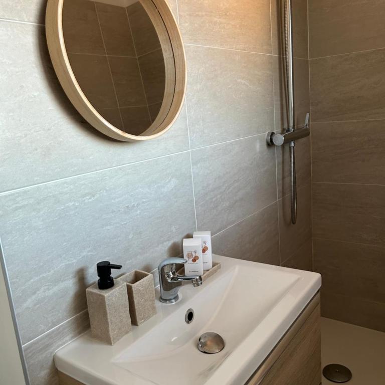Magnifique appartement front de mer plein centre - Studio - 20