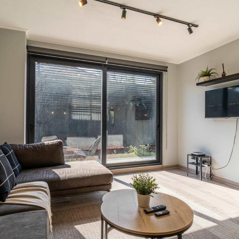 HOM I Parking I Wifi I Barrio Italia SmartTv Ciudad I FB 8 0 1 - Apartamento - 2