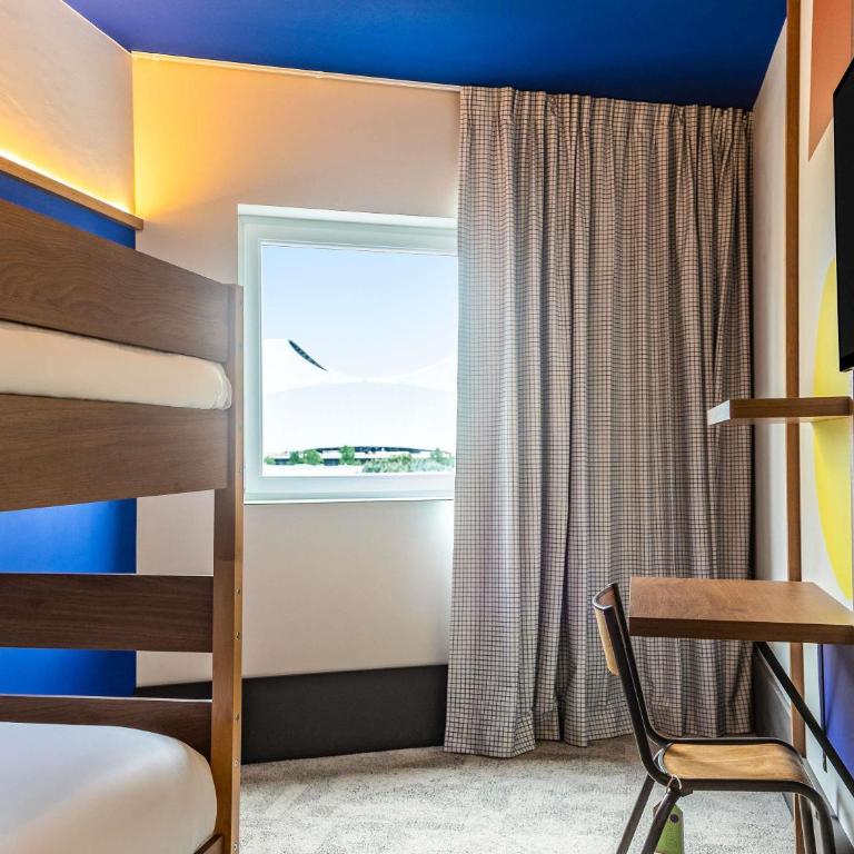 greet hotel Marseille Parc Chanot Velodrome - 2 Chambres Communicantes - 2