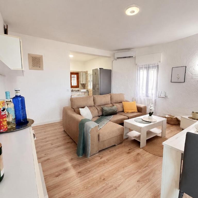 Villa Margarita Dénia con vistas al mar, piscina privada y jacuzzi - Casa - 15