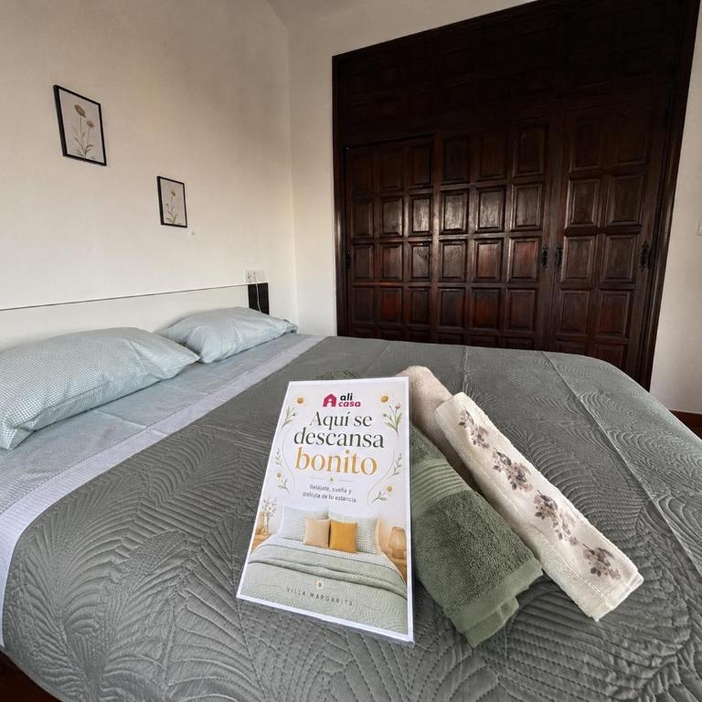 Villa Margarita Dénia con vistas al mar, piscina privada y jacuzzi - Casa - 25