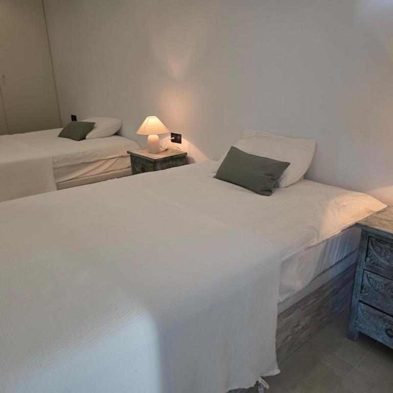 Villa Harmonie Luxury Retreat with Pool - Villa - 14