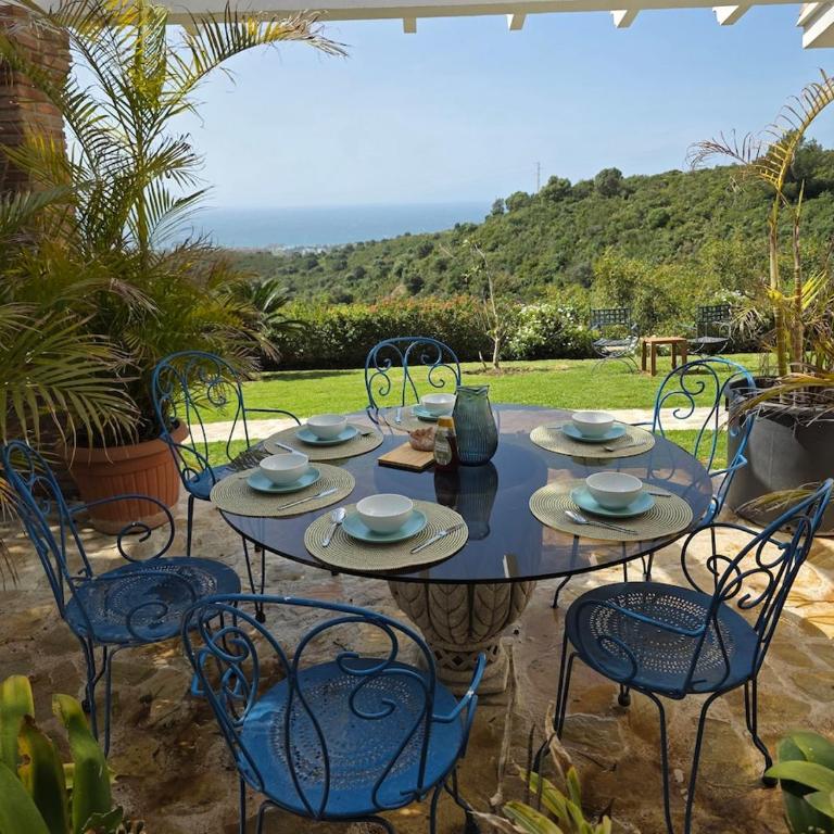Villa Harmonie Luxury Retreat with Pool - Villa - 19