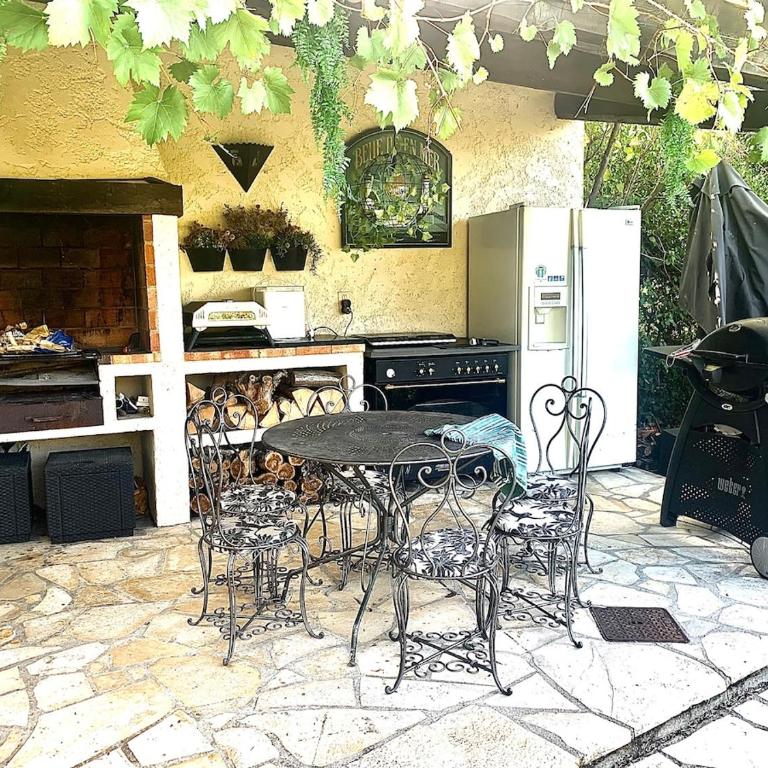 Magnifique maison provençal - Villa 3 Chambres - 5