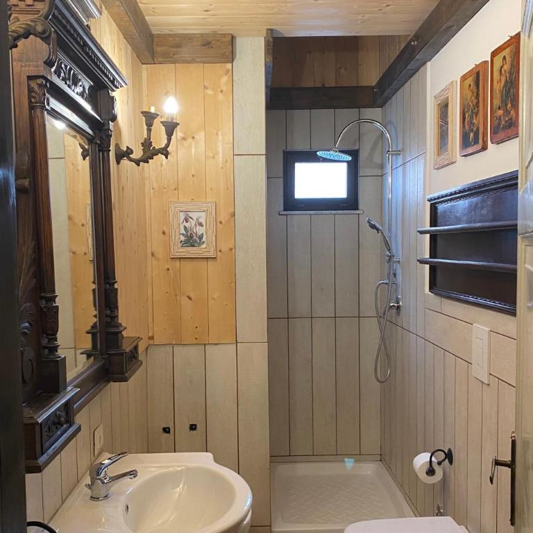 Viale Del Re 33 - Casa con 2 Camere da Letto - 40