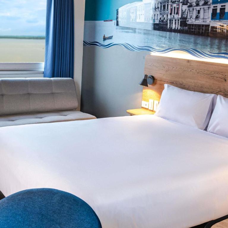Ibis Styles El Malecon Guayaquil - Habitación Doble Deluxe con sofá cama - 1