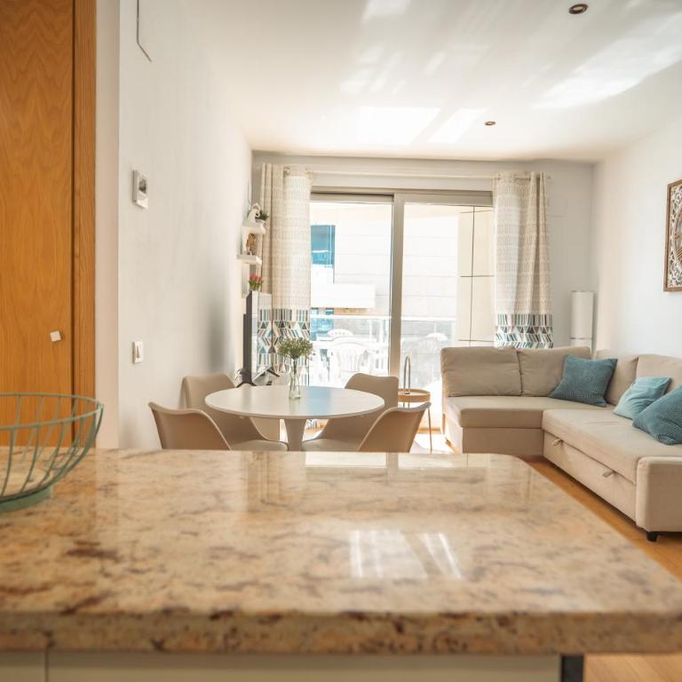 FiveStepsToSea - Beach Apartment Valencia - Apartment with Sea View - 32