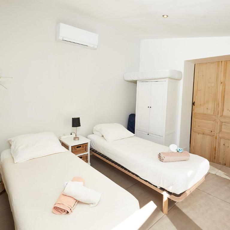 Appartement avec beaucoup de cachet central et calme - Appartement 2 Chambres - 25