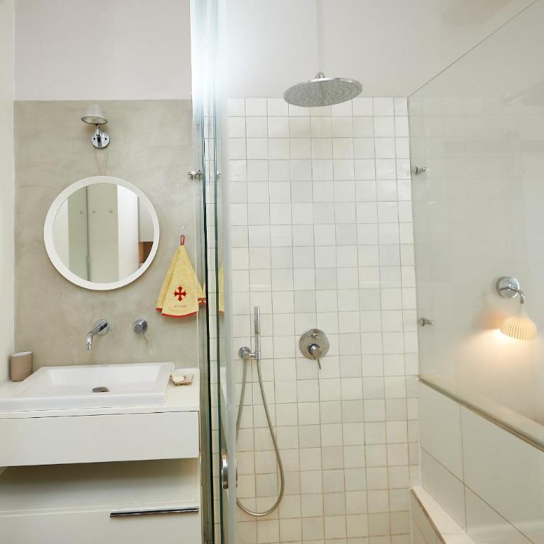 Appartement avec beaucoup de cachet central et calme - Appartement 2 Chambres - 22