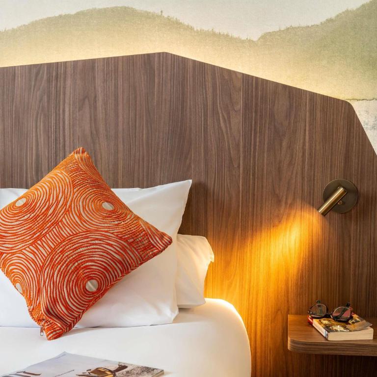 Mercure Aix-en-Provence La Duranne Gare TGV - Chambre Lit Queen-Size Supérieure - Vue sur Jardin - 5