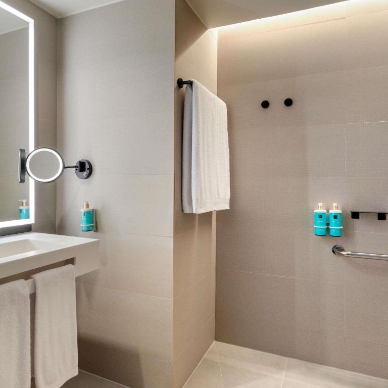 Novotel Valencia Lavant - Camera Superior Adattata - 3