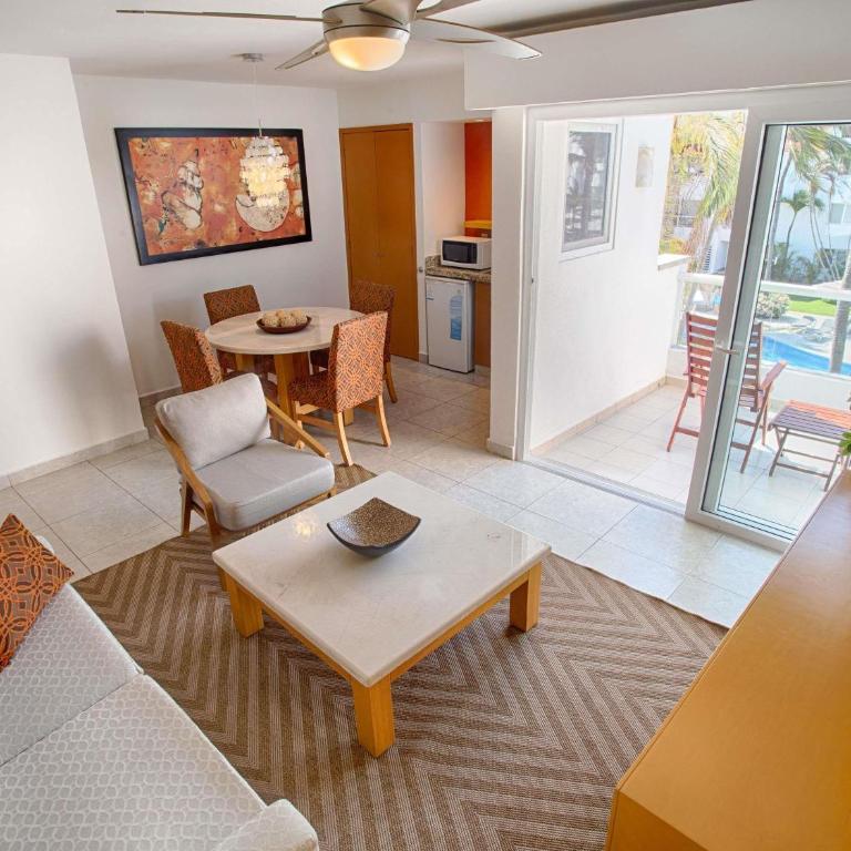 Marival Emotions Resort & Suites Riviera Nayarit by Mercure - One-Bedroom Suite with Two Double Beds and Sofa Bed - Balcony or Terrace - 2