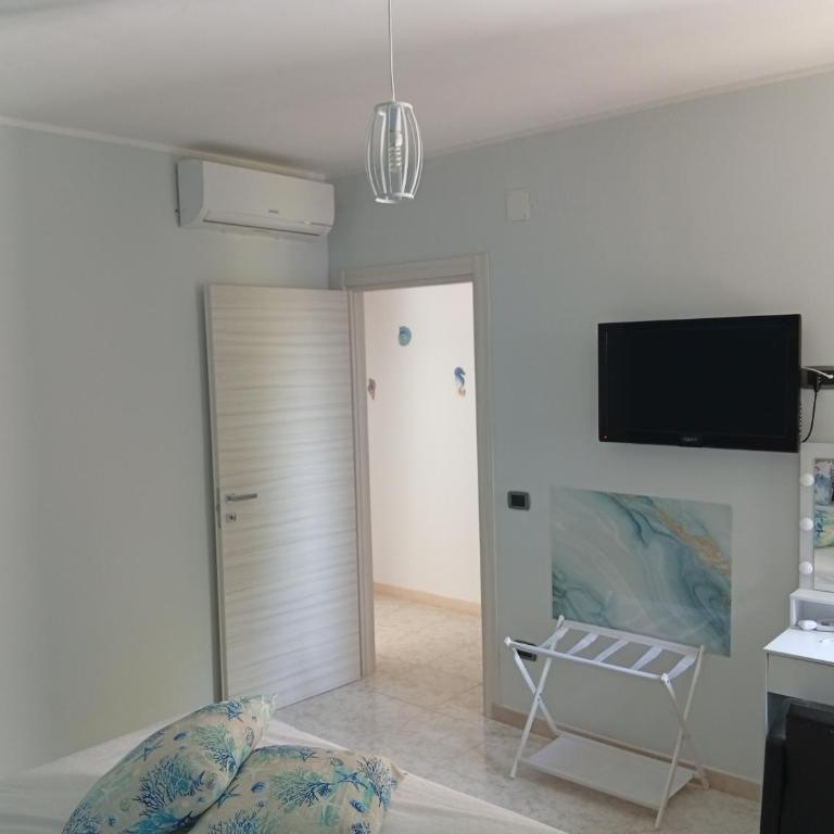 Taranto 2 Mari Apartaments - Deluxe Apartment mit Balkon und 2 Schlafzimmern - 11
