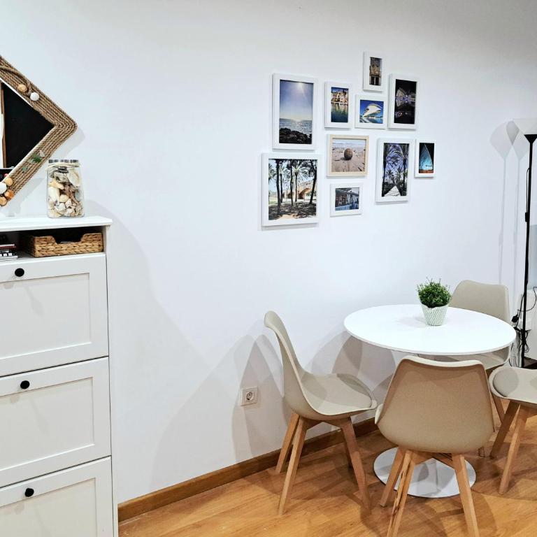 FiveStepsToSea - Beach Apartment Valencia - Apartment with Sea View - 35